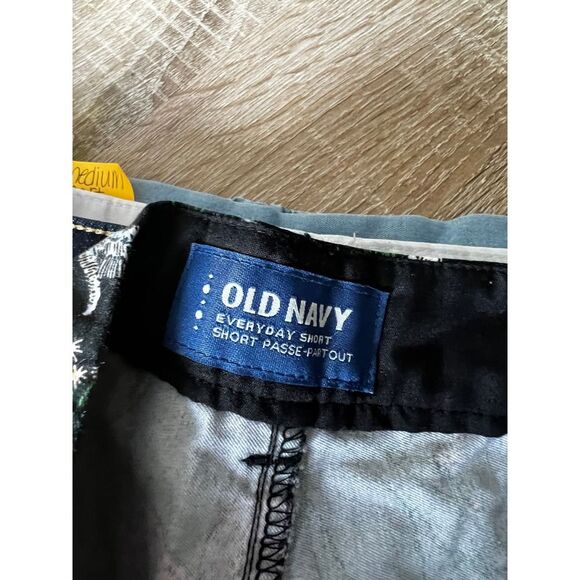 OLD NAVY BRIGHT FLORAL COTTON CASUAL PREPPY CUTE EVERYDAY WEAR CHINO SHORTS - Picture 6 of 7